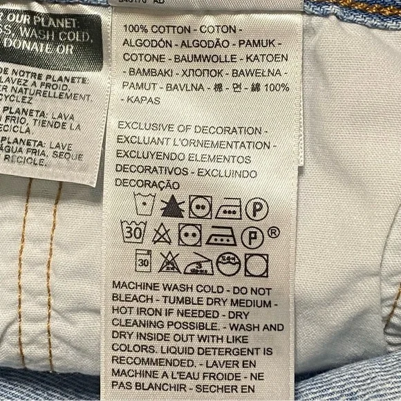 Levi’s 501 High Rise Jean Shorts 32 Light Wash Raw Hem Distressed Button Fly - Picture 7 of 8